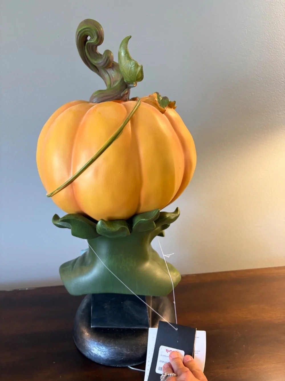 VIRAL HALLOW HOME Halloween Pumpkin Head Bust Eyeball Decor Sculpture